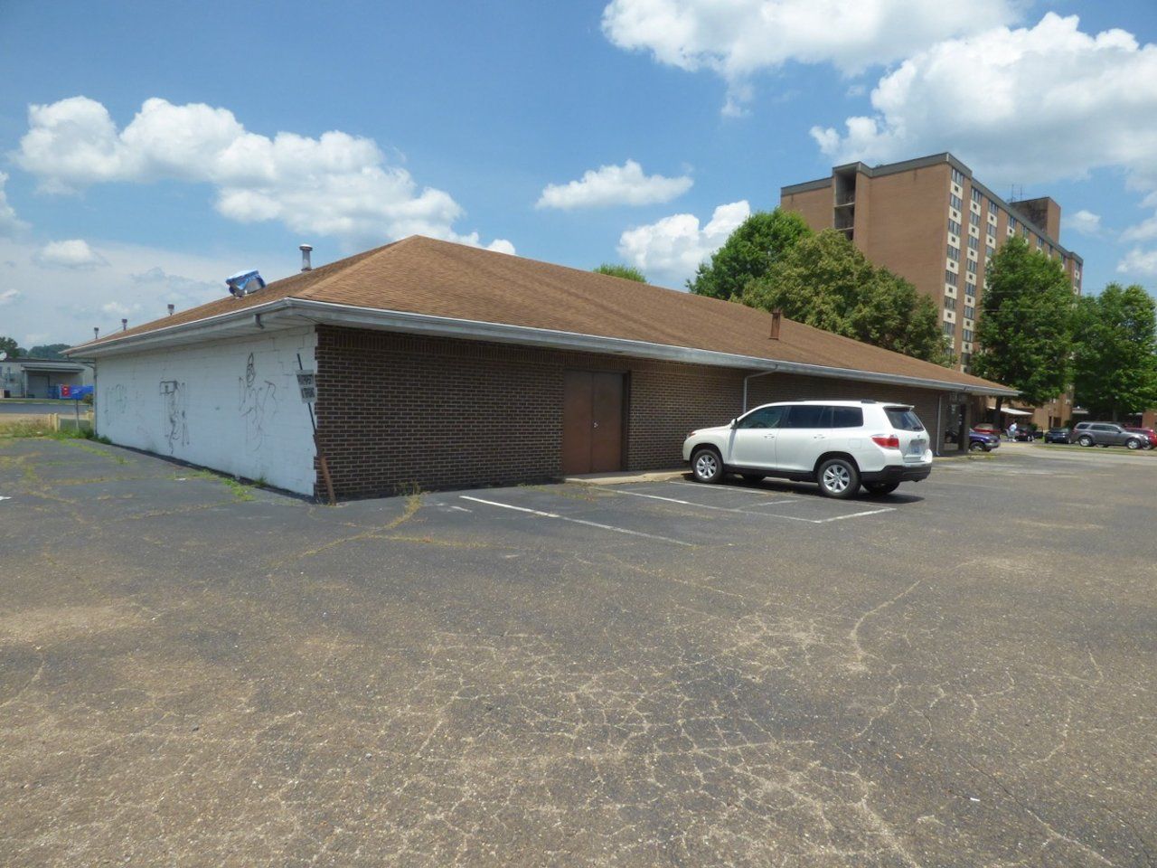 212 N 2nd St, Ironton, OH 45638